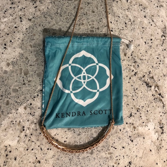 Kendra Scott Scottie Hi Low Curved Necklace - Picture 2 of 3